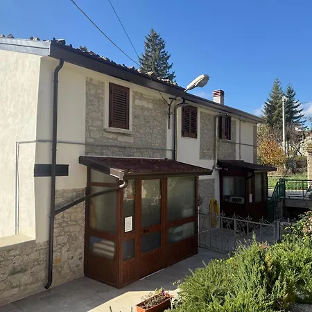 アパート Il Rifugio Dell Usignolo Gamberale
